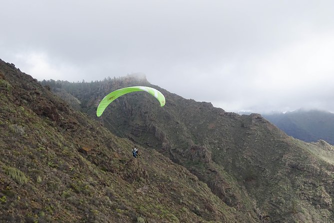 Tandem paragliding in Tenerife - What You Get for the Price, and What Costs Extra