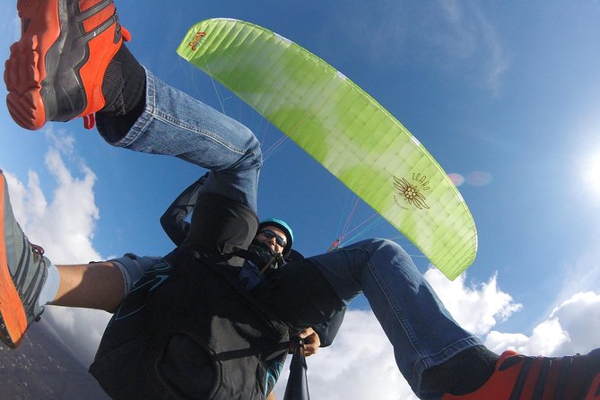 Tandem paragliding in Tenerife - The Welcome and Briefing That Keeps Nerves in Check