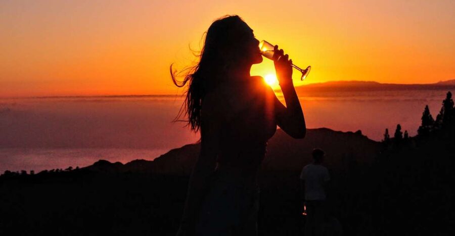 Teide National Park: Sunset & Stargazing Safari with Dinner - Teide sunset, Sea of Clouds views, and star stories
