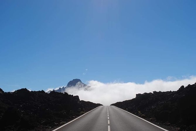 TEIDE NIGHT Astronomy Stargazing Bus Tour, Meal & Drinks included! - Sunset above the sea of clouds: the perfect warm-up for astronomy