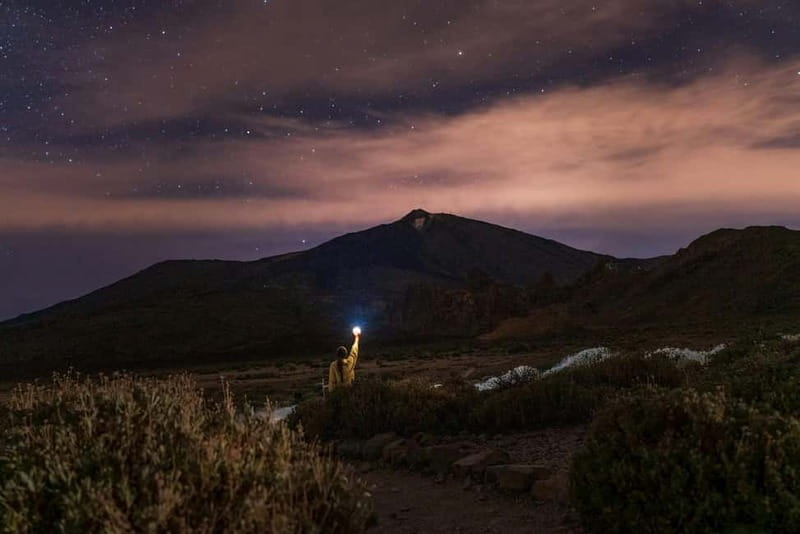 Teide: Small Group Sunset Adventure with Picnic & Stargazing - Practical tips so you get the best night sky and best photos