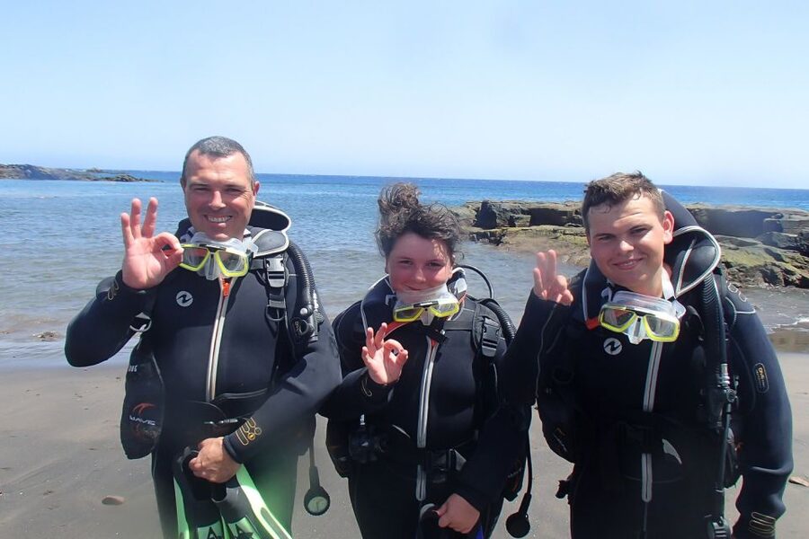 Tenerife: Abades Beach Beginner Diving Experience - Who this experience fits best in real life