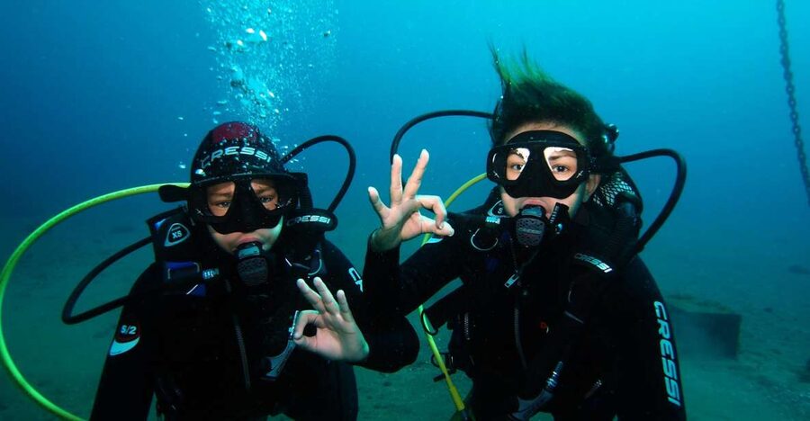 Tenerife: Discover Scuba Diving with Free Photos - The first lesson: breathing, gear, and underwater signals