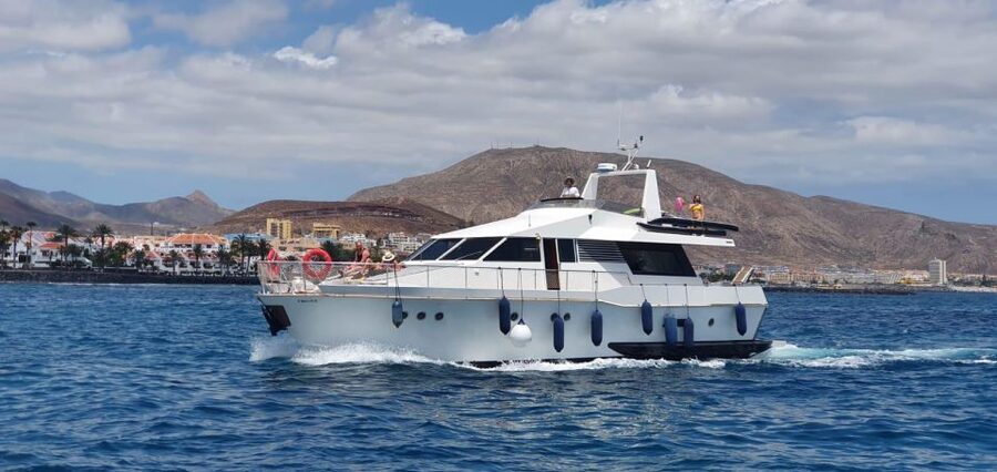 Tenerife: Fun Yacht Trip with Water Activities and Toys - From Gate 13 to the sea: how the 3.5-hour flow works