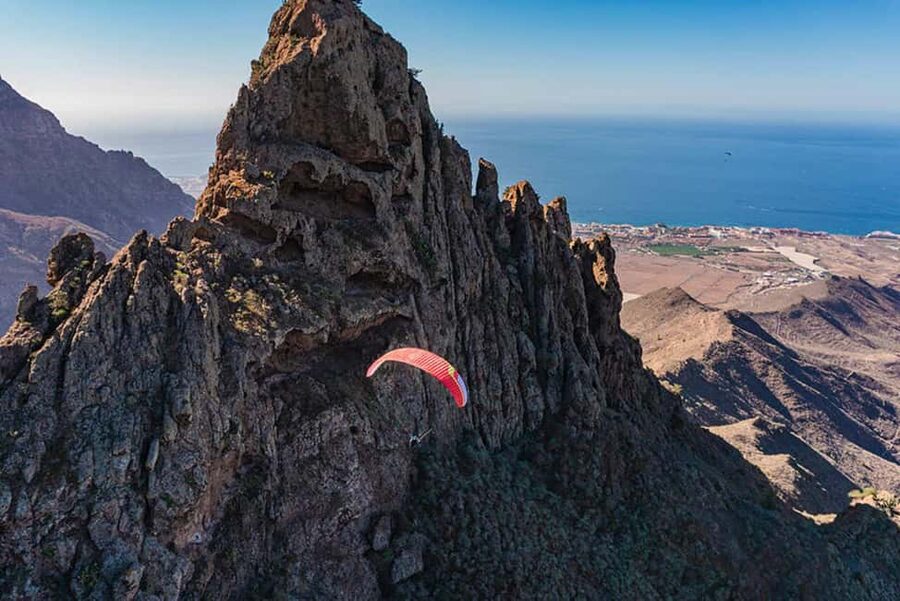 Tenerife: Mid-mountain paragliding flight (Ifonche: 1000m) - Gear and instruction: what you’re actually given before you fly