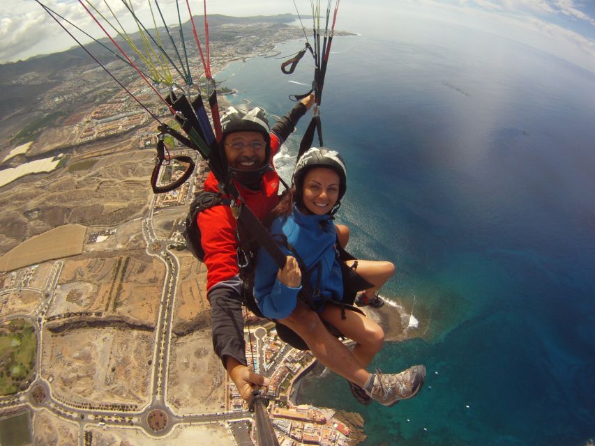Tenerife: Paragliding Flight - Van, Bus Tour, and the 10-Minute Safety Briefing