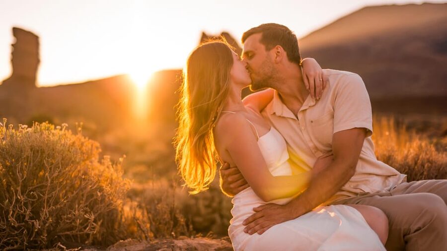 Tenerife: Photography Sessions - Families, Couples, Friends - Picking Your Setting: Beach, Hotel, or Your Chosen Spot