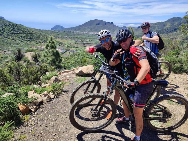 Tenerife: premium e-bike ride at Chineyro volcanic area - Premium full-suspension e-bikes in lava country
