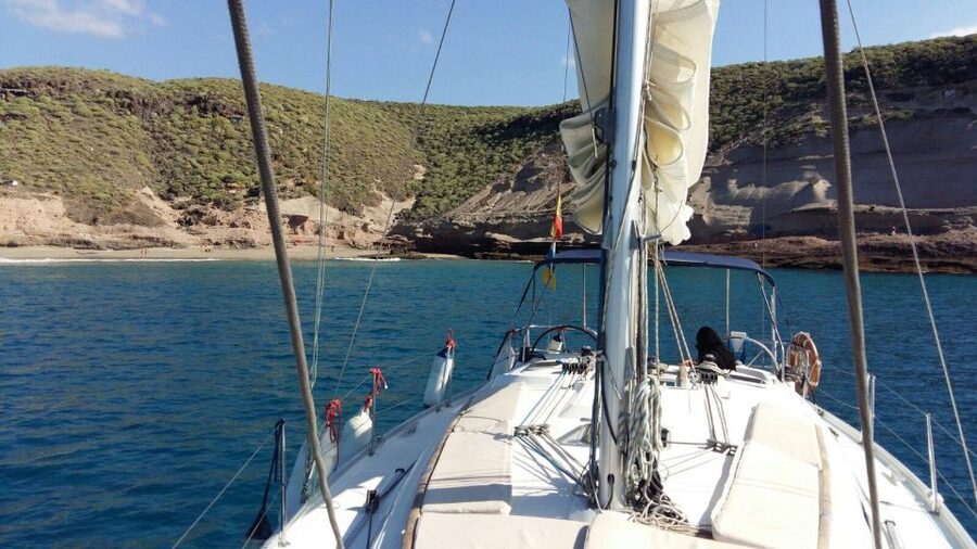 Tenerife: Private or Group 3 Hour Sailing Cruise with Drinks - Timing tips: how to get the day you want