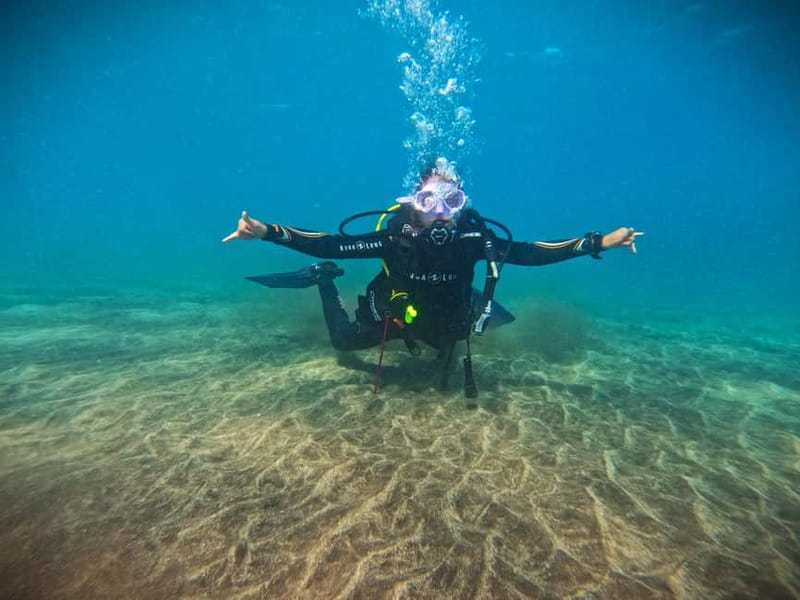 Tenerife: Private Scuba Diving–Certified Instructor & Photos - Photos and videos included: your souvenir is built in
