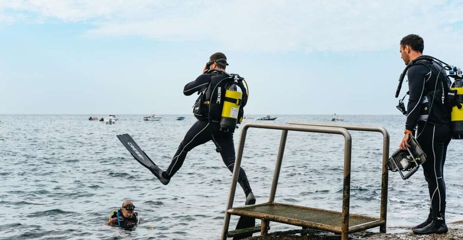 Tenerife: Scuba Diving Experience with Instructor and Gear - Where You’ll Go: La Caleta or Another Bay Chosen by Sea Conditions