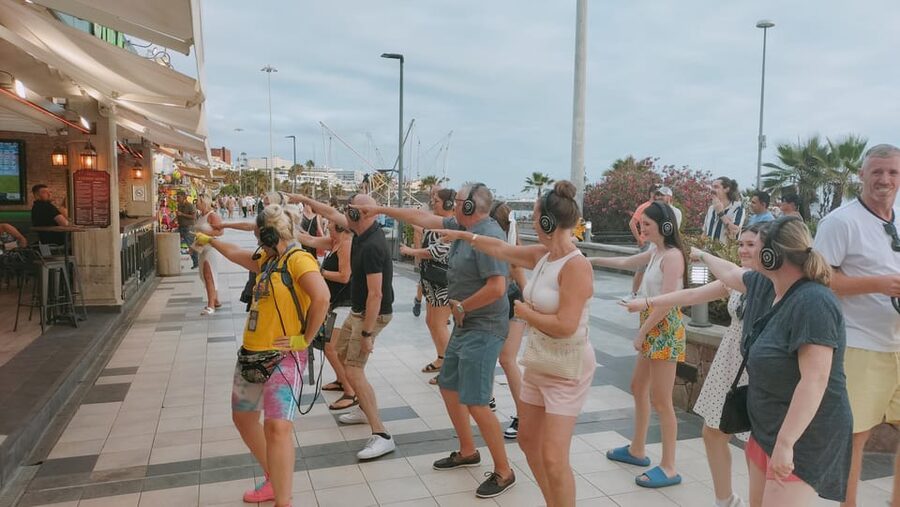Tenerife: Silent Disco Walking Tour "Mustang Sally's" - Beachfront dancing: the moment everyone can see you