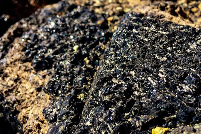 Tenerife South Private Tour: Secrets of the Volcanoes - Timing, lunch, and what to pack for a 7 to 8 hour day