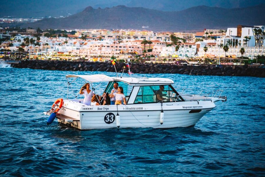 Tenerife South: Romantic Night Cruise - Key things that make this night cruise work