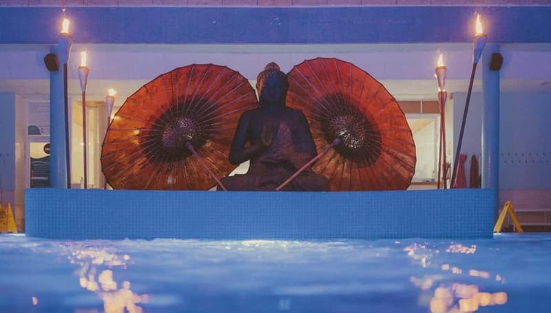 Tenerife : Spa night at Aqua Club Termal - The jet pool at about 34°C: the first big comfort win