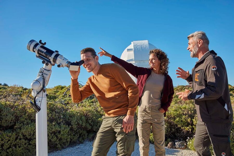 Tenerife: Teide and Stars - Option 2: Teide Observatory tour for solar flares, sunspots, and nighttime telescopes
