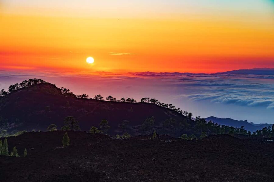 Tenerife: Teide Mountain Buggy On-Road GuidedTour with drink - Meeting at Hub Excursions in Chío, then getting your safety briefing sorted