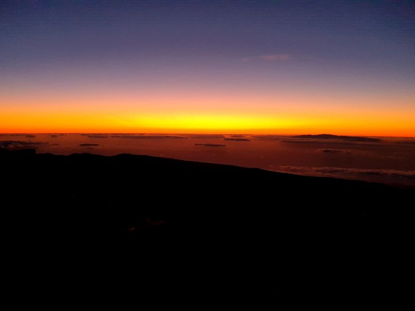 Tenerife: Teide Peak Hiking 3715m - The climb itself: volcanic ground, altitude, and traction surprises