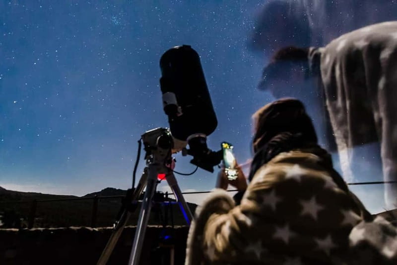 Tenerife: Teide Stargazing with an Astrophysicist - Your astrophysicist guide, and what 90 minutes actually covers