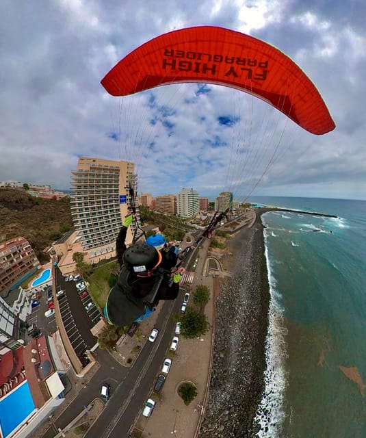 Vuelo Parapente Tenerife Teide (2200 metros) - In the Air Over Cañadas del Teide and the Sea of Clouds