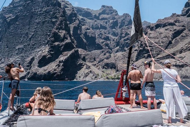 Western Tenerife Cruise with Lunch and Open Bar - Los Gigantes Cliffs: The Big Atlantic Wall and Your Best Photo Angles