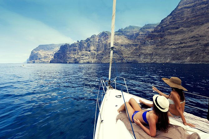 Whales & Dolphins watching in exclusive sailboat - White Tenerife sailboat whale watching in Costa Adeje, Tenerife
