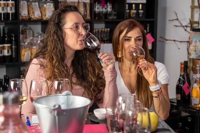 Wine tasting "Tenerife grape varieties" - Wine Three: Young Listán Negro From La Orotava (North Tenerife)